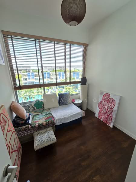 Skies Miltonia, 31 Miltonia Close, 4 Bedrooms, 1,313 sqft, Condominium For Sale, by Bryan Ng, 500111086 - Living Room - PropertyGuru.com.sg