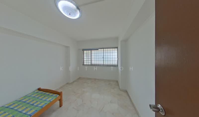 486 Pasir Ris Drive 4, 486 Pasir Ris Drive 4, 3 Bedrooms, 1,130 sqft, HDB Flat For Sale, by Keith Toh, 500111104 - Bedroom - PropertyGuru.com.sg