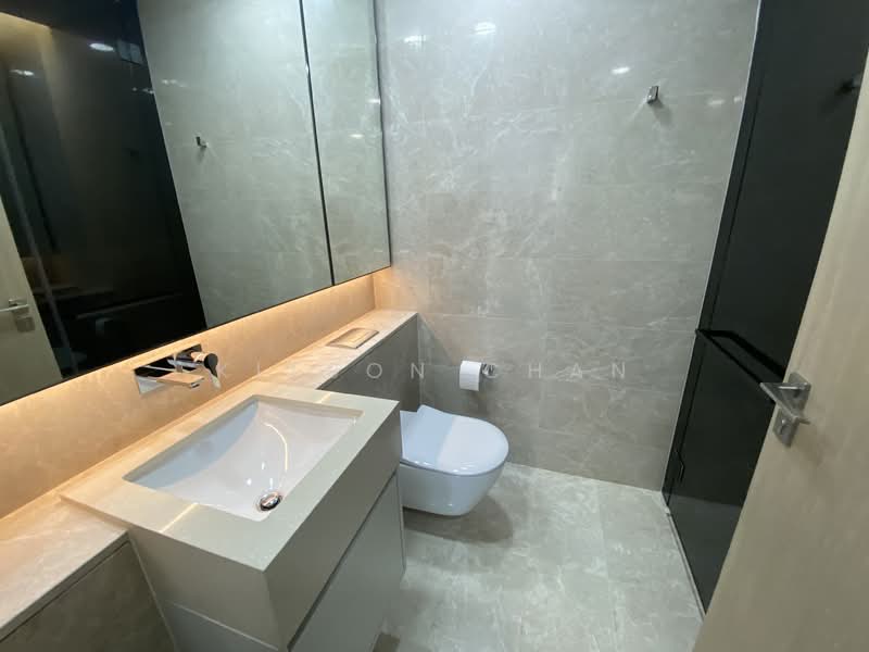 Amber Park, 18A Amber Gardens, 3 Bedrooms, 1,109 sqft, Condominium For Sale, by Kitson Chan, 500111105 - Bathroom - PropertyGuru.com.sg