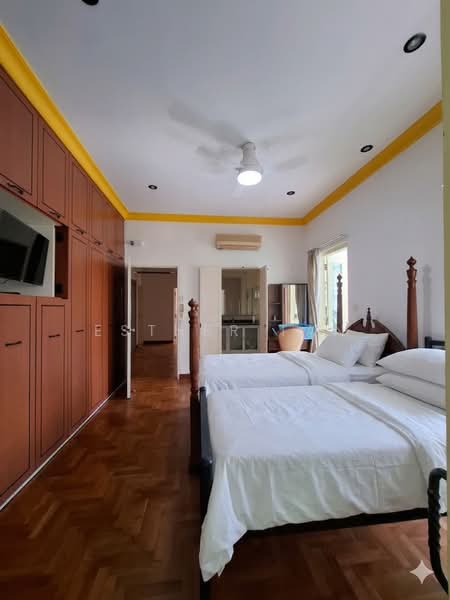 Begonia Drive, , 4 Bedrooms, 2,400 sqft, Semi-Detached House For Rent, by Esther Tan, 500111119 - Bedroom - PropertyGuru.com.sg