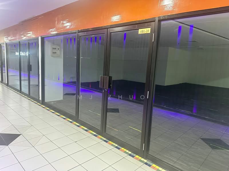 Parklane Shopping Mall, 35 Selegie Road, 302 sqft, Shop / Shophouse For Rent, by MJ Zhuo, 500111120 - Exterior - CommercialGuru.com.sg
