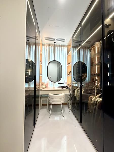 Concourse Skyline, 300 Beach Road, 2 Bedrooms, 1,152 sqft, Condominium For Sale, by Gina Tng, 500111153 - Interior - PropertyGuru.com.sg