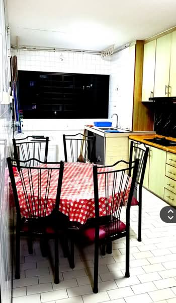 145 Potong Pasir Avenue 2, 145 Potong Pasir Avenue 2, 2 Bedrooms, 900 sqft, HDB Flat For Rent, by Michael Chua, 500111155 - Kitchen - PropertyGuru.com.sg
