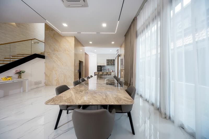 Chartwell Drive Semi-D, , 8 Bedrooms, 9,600 sqft, Semi-Detached House For Sale, by Dennis Lim, 500111159 - Dining Room - PropertyGuru.com.sg