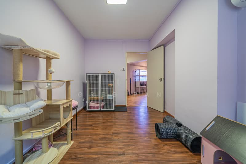 421 Hougang Avenue 10, 421 Hougang Avenue 10, 3 Bedrooms, 1,162 sqft, HDB Flat For Sale, by Greg Pan, 500111162 - Interior - PropertyGuru.com.sg