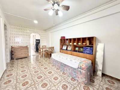 For Sale - 5 Saint George's Lane