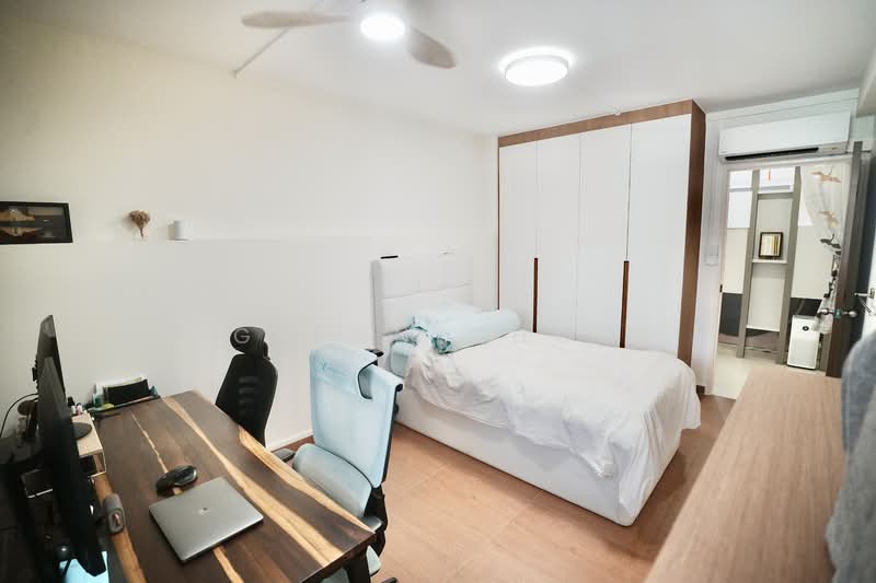 240 Serangoon Avenue 2, 240 Serangoon Avenue 2, 3 Bedrooms, 1,130 sqft, HDB Flat For Sale, by Glenn Choo, 500111167 - Bedroom - PropertyGuru.com.sg