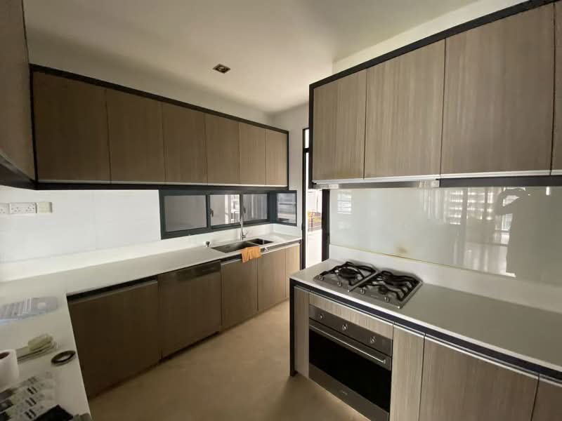 The Trizon, 8 Ridgewood Close, 3 Bedrooms, 2,110 sqft, Condominium For Rent, by He Yifei, 500111180 - Kitchen - PropertyGuru.com.sg