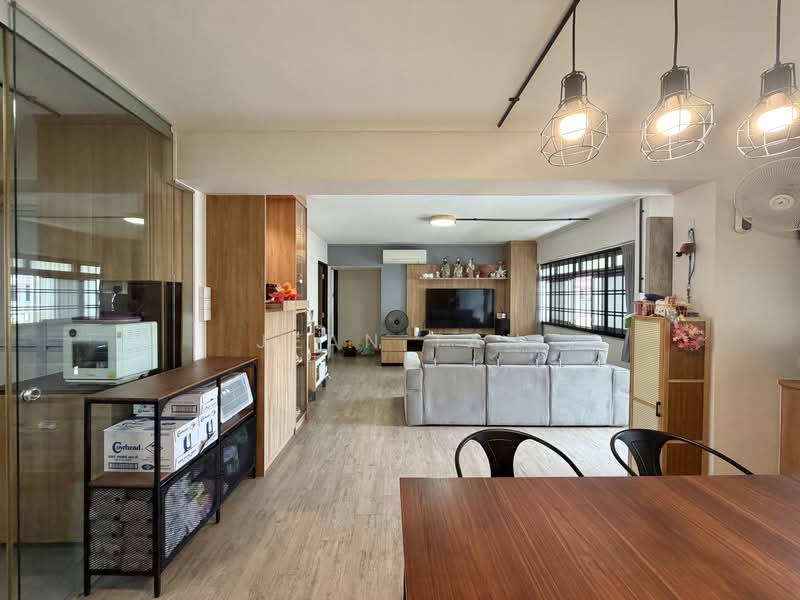 For Sale - 316 Tampines Street 33