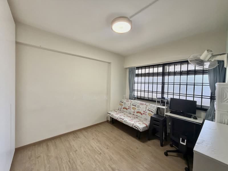 316 Tampines Street 33, 316 Tampines Street 33, 3 Bedrooms, 1,163 sqft, HDB Flat For Sale, by Jean Tan, 500111184 - Study - PropertyGuru.com.sg