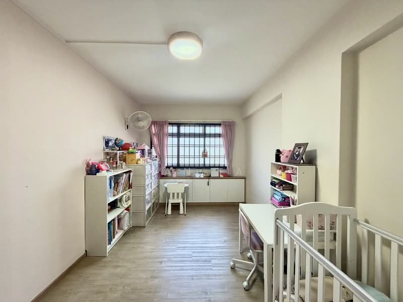 316 Tampines Street 33, 316 Tampines Street 33, 3 Bedrooms, 1,163 sqft, HDB Flat For Sale, by Jean Tan, 500111184 - Bedroom - PropertyGuru.com.sg