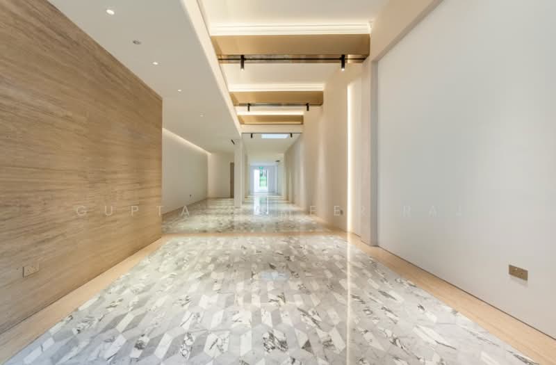 25 Teo Hong Road, 25 Teo Hong Road, 4,631 sqft, Shop / Shophouse For Sale, by Gupta Sameer Raj, 500111189 - Corridor - CommercialGuru.com.sg