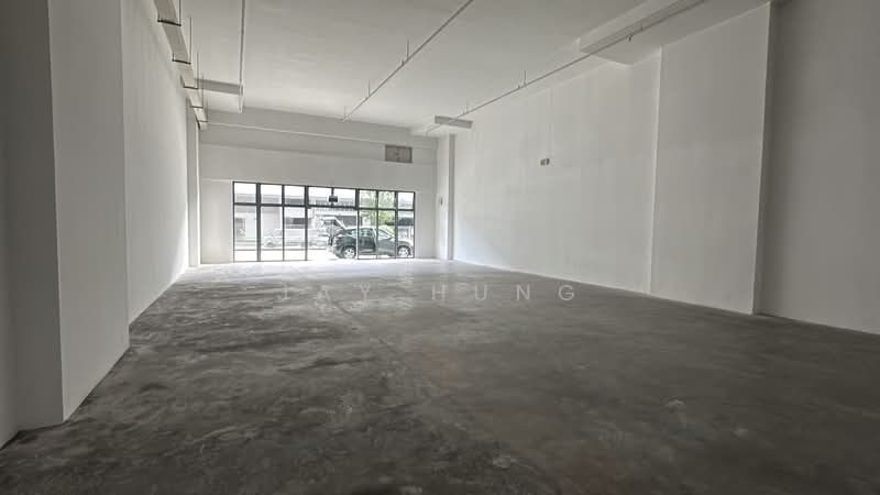 Bukit Batok Connection, 2 Bukit Batok Street 23, 2,250 sqft, Light Industrial (B1) For Rent, by Jay Hung, 500111192 - Interior - CommercialGuru.com.sg