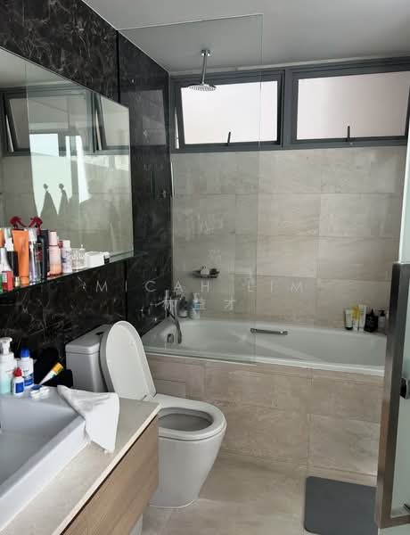 Centro Residences, 59 Ang Mo Kio Avenue 8, 3 Bedrooms, 1,206 sqft, Condominium For Sale, by Micah Lim 林益才, 500111197 - Bathroom - PropertyGuru.com.sg