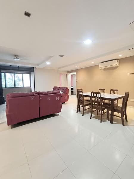 323C Sengkang East Way, 323C Sengkang East Way, 3 Bedrooms, 1,184 sqft, HDB Flat For Rent, by Kenny Kan, 500111199 - Living Room - PropertyGuru.com.sg