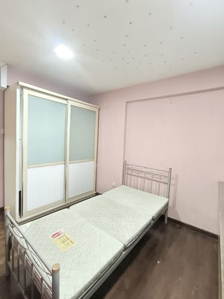 323C Sengkang East Way, 323C Sengkang East Way, 3 Bedrooms, 1,184 sqft, HDB Flat For Rent, by Kenny Kan, 500111199 - Bedroom - PropertyGuru.com.sg