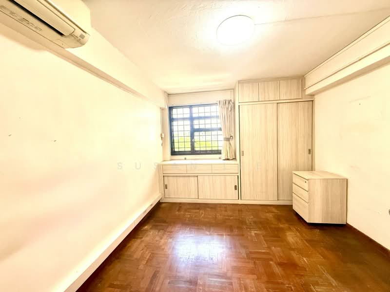 124 Lorong 1 Toa Payoh, 124 Lorong 1 Toa Payoh, 2 Bedrooms, 850 sqft, HDB Flat For Sale, by Susan Lee, 500111206 - Bedroom - PropertyGuru.com.sg
