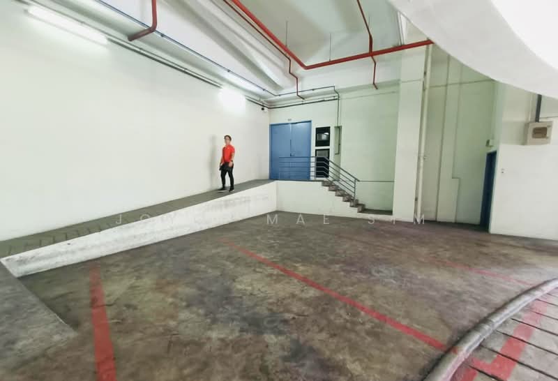Excalibur Centre, 71 Ubi Crescent, 2,573 sqft, Light Industrial (B1) For Sale, by Joyce Mae Sim, 500111210 - Ramp up access - CommercialGuru.com.sg