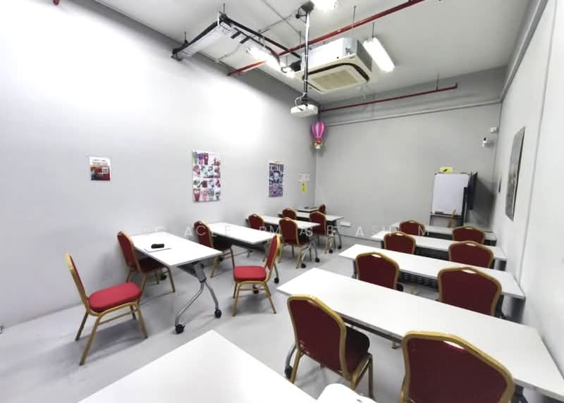 Excalibur Centre, 71 Ubi Crescent, 2,573 sqft, Light Industrial (B1) For Sale, by Joyce Mae Sim, 500111210 - Partition room - CommercialGuru.com.sg