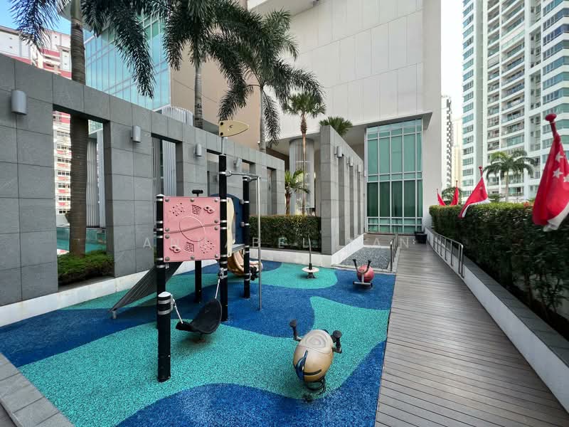 Regency Suites, 36 Kim Tian Road, 2 Bedrooms, 950 sqft, Apartment For Rent, by ANNABEL TAN, 500111217 - Exterior - PropertyGuru.com.sg