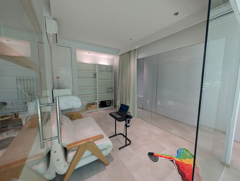 Regency Suites, 36 Kim Tian Road, 2 Bedrooms, 950 sqft, Apartment For Rent, by ANNABEL TAN, 500111217 - Study - PropertyGuru.com.sg