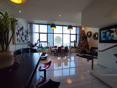For Sale - Cube 8