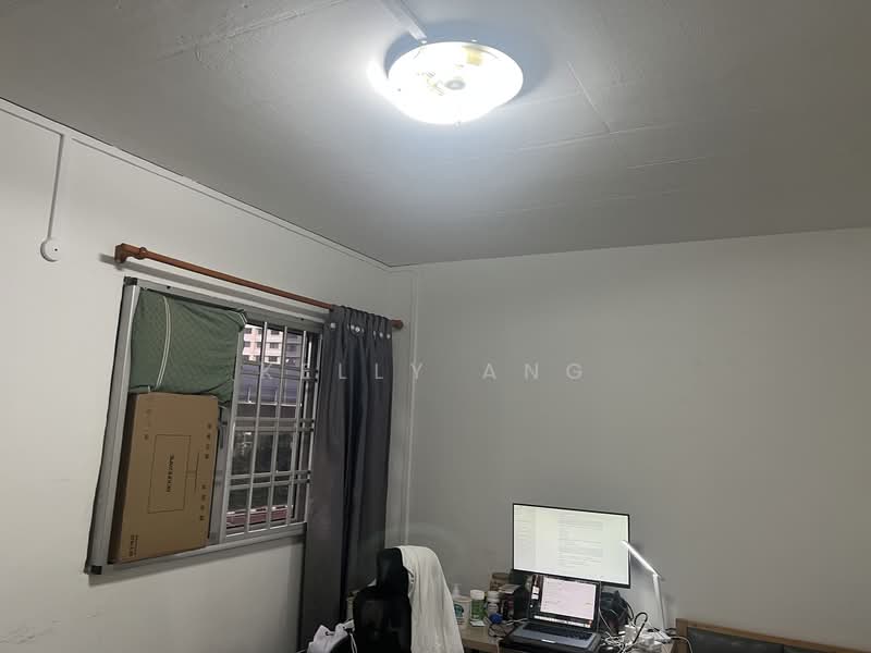 365 Clementi Avenue 2, 365 Clementi Avenue 2, 3 Bedrooms, 968 sqft, HDB Flat For Rent, by Kelly Ang, 500111219 - Common Room  - PropertyGuru.com.sg