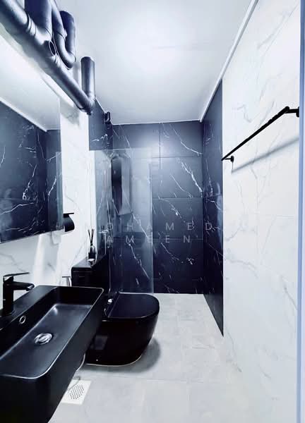 899A Woodlands Drive 50, 899A Woodlands Drive 50, 4 Bedrooms, 1,270 sqft, HDB Flat For Sale, by Mohamed Ameen, 500111237 - Bathroom - PropertyGuru.com.sg