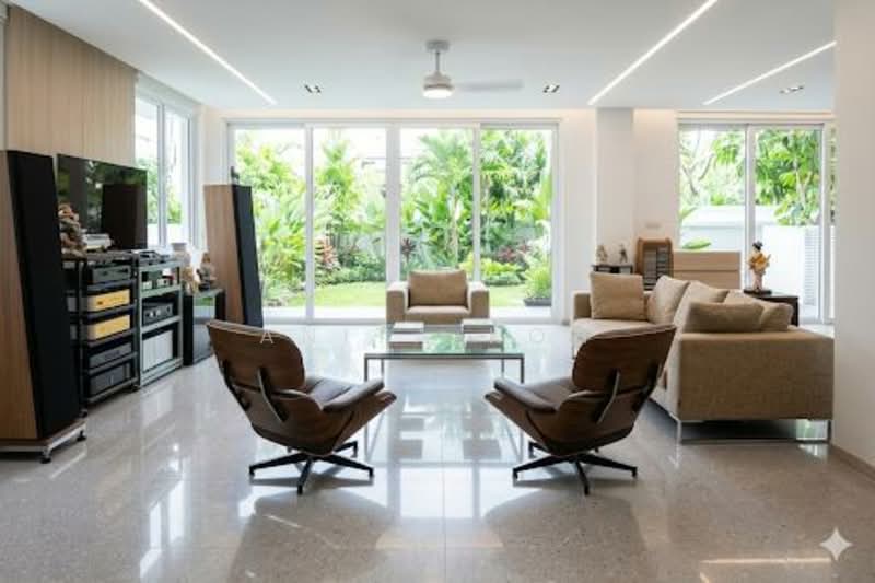 Lorong Marzuki, , 6 Bedrooms, 5,342 sqft, Detached House For Sale, by Anita Koh, 500111242 - Living Room - PropertyGuru.com.sg