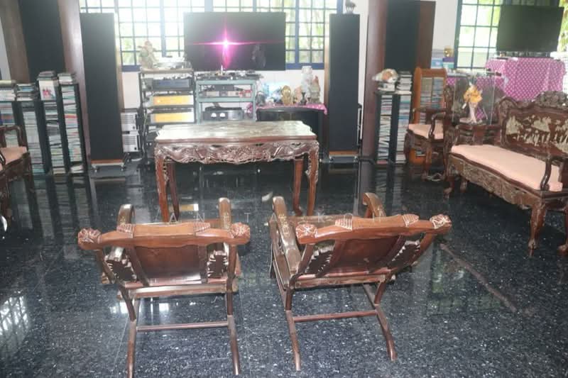 Lorong Marzuki, , 6 Bedrooms, 5,342 sqft, Detached House For Sale, by Anita Koh, 500111242 - Living Room - PropertyGuru.com.sg