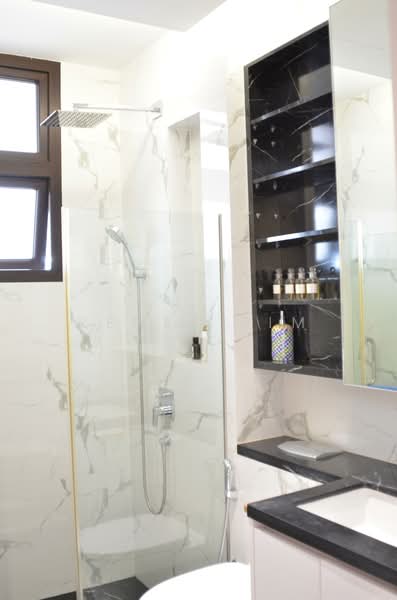 Opera Estate, 2 Tosca Street, 7 Bedrooms, 4,181 sqft, Semi-Detached House For Sale, by Renee Sim, 500111266 - Bathroom - PropertyGuru.com.sg