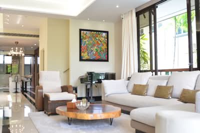 For Sale - Opera Estate