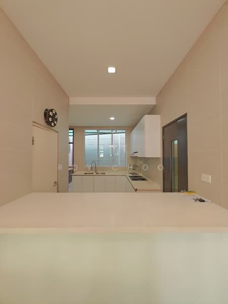 Leith Road, Leith Road, 5 Bedrooms, 3,800 sqft, Semi-Detached House For Rent, by Roy Choo, 500111268 - Kitchen - PropertyGuru.com.sg