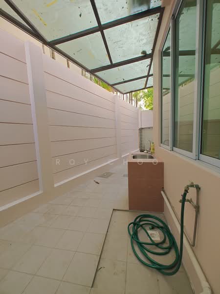 Leith Road, Leith Road, 5 Bedrooms, 3,800 sqft, Semi-Detached House For Rent, by Roy Choo, 500111268 - Exterior - PropertyGuru.com.sg