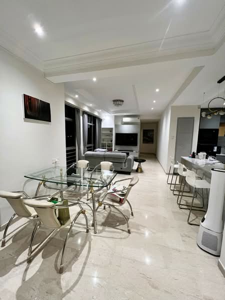 Seaview Point, 15 Amber Road, Room Rental, 200 sqft, Condominium For Rent, by Fifi Huang, 500111270 - Living Room - PropertyGuru.com.sg