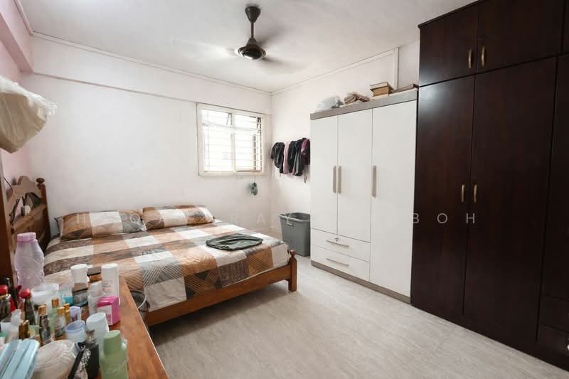 30 Kelantan Road, 30 Kelantan Road, 2 Bedrooms, 818 sqft, HDB Flat For Sale, by Hyqal Rayyan Boh, 500111278 - Bedroom - PropertyGuru.com.sg