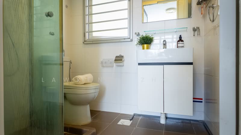 140D Corporation Drive, 140D Corporation Drive, 2 Bedrooms, 732 sqft, HDB Flat For Sale, by Lawrence Zhong, 500111281 - Master En-suite - PropertyGuru.com.sg