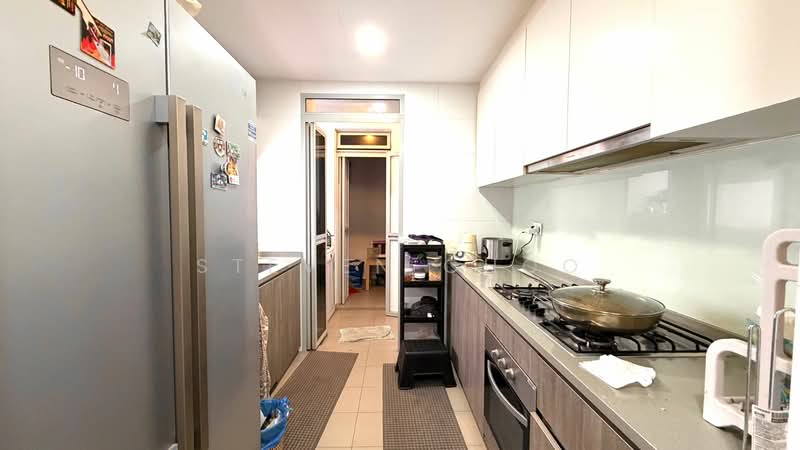 CityLife @ Tampines, 57 Tampines Central 7, 2 Bedrooms, 902 sqft, Executive Condominium For Rent, by Steven Choo, 500111282 - Kitchen - PropertyGuru.com.sg
