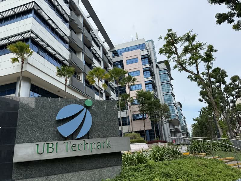 Ubi Techpark, 10 Ubi Crescent, Eunos / Geylang / Paya Lebar, 700 sqft, Light Industrial (B1) For Rent, by Yi Ran (Louis) Zhang, 500111294 - Exterior - CommercialGuru.com.sg