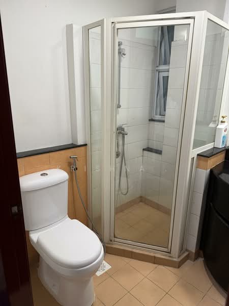 Euphony Gardens, 1 Jalan Mata Ayer, 2 Bedrooms, 980 sqft, Condominium For Rent, by Krishna ., 500111305 - Bathroom - PropertyGuru.com.sg