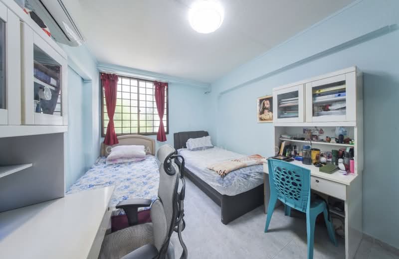 127 Simei Street 1, 127 Simei Street 1, 3 Bedrooms, 904 sqft, HDB Flat For Sale, by Jonathan Koh, 500111306 - Bedroom - PropertyGuru.com.sg