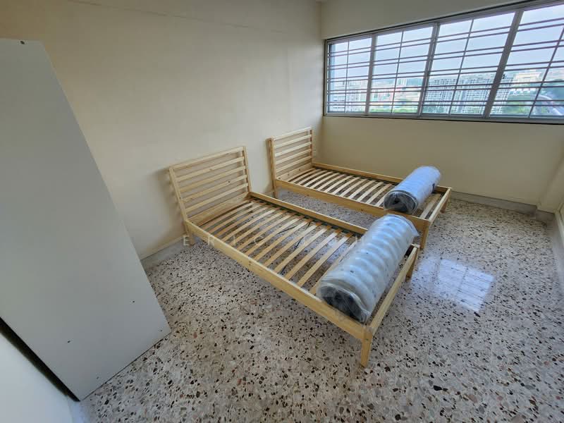 710 Ang Mo Kio Avenue 8, 710 Ang Mo Kio Avenue 8, Ang Mo Kio / Bishan / Thomson, 3 Bedrooms, 1,302 sqft, HDB Flat For Sale, by Eric Loh, 500111316 - Bedroom - PropertyGuru.com.sg