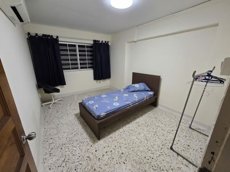 710 Ang Mo Kio Avenue 8, 710 Ang Mo Kio Avenue 8, Ang Mo Kio / Bishan / Thomson, 3 Bedrooms, 1,302 sqft, HDB Flat For Sale, by Eric Loh, 500111316 - Bedroom - PropertyGuru.com.sg