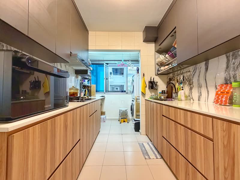 50 Commonwealth Drive, 50 Commonwealth Drive, 3 Bedrooms, 947 sqft, HDB Flat For Sale, by Ronald Lam, 500111317 - Kitchen - PropertyGuru.com.sg