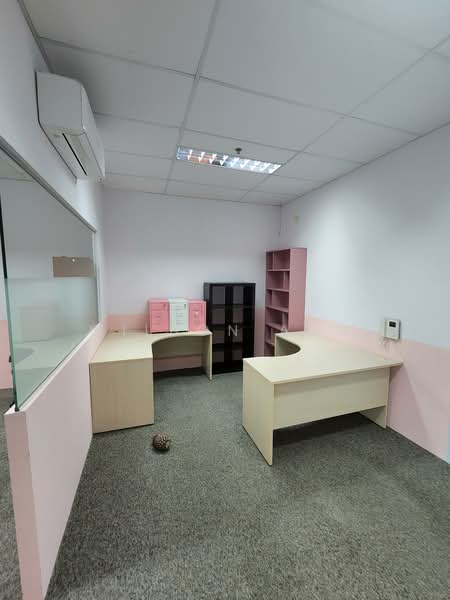 Wcega Tower, 21 Bukit Batok Crescent, 958 sqft, Light Industrial (B1) For Rent, by Wilson Ang, 500111329 - Study - CommercialGuru.com.sg
