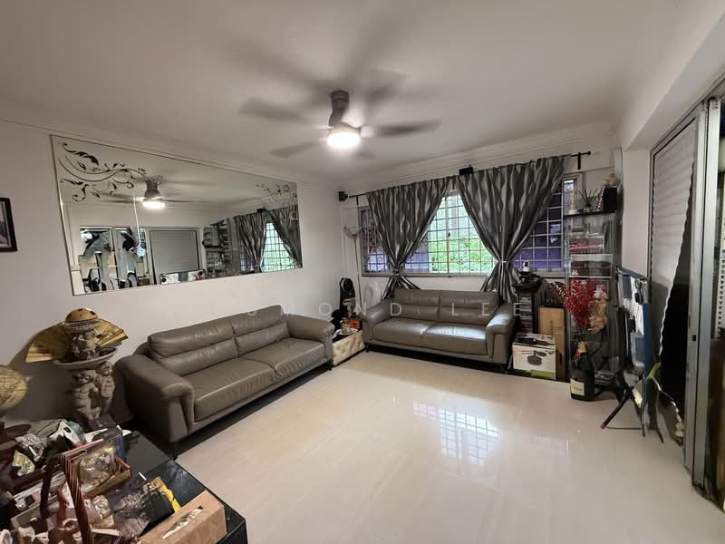 542 Serangoon North Avenue 4, 542 Serangoon North Avenue 4, 4 Bedrooms, 1,582 sqft, HDB Flat For Sale, by Desmond Lee, 500111336 - Living Room - PropertyGuru.com.sg