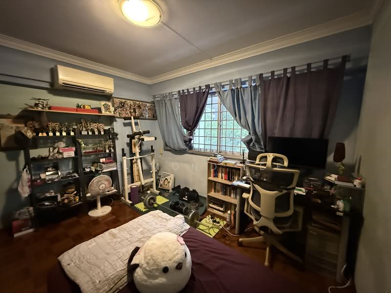542 Serangoon North Avenue 4, 542 Serangoon North Avenue 4, 4 Bedrooms, 1,582 sqft, HDB Flat For Sale, by Desmond Lee, 500111336 - Bedroom - PropertyGuru.com.sg