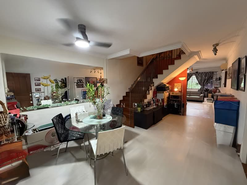 542 Serangoon North Avenue 4, 542 Serangoon North Avenue 4, 4 Bedrooms, 1,582 sqft, HDB Flat For Sale, by Desmond Lee, 500111336 - Living Room - PropertyGuru.com.sg