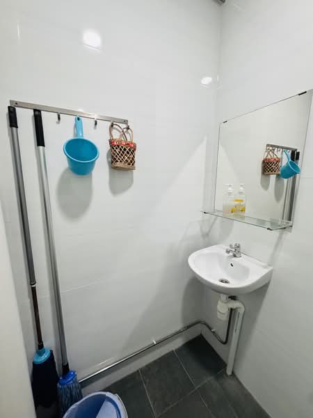 368 Corporation Drive, 368 Corporation Drive, Room Rental, 150 sqft, HDB Flat For Rent, by Pamela Lai, 500111338 - PropertyGuru.com.sg