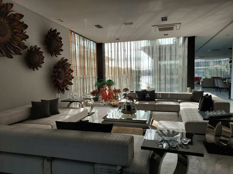 Sentosa Cove, Ocean Drive, 5 Bedrooms, 7,000 sqft, Detached House For Sale, by Nidhi Belani Mohan, 500111343 - Living Room - PropertyGuru.com.sg